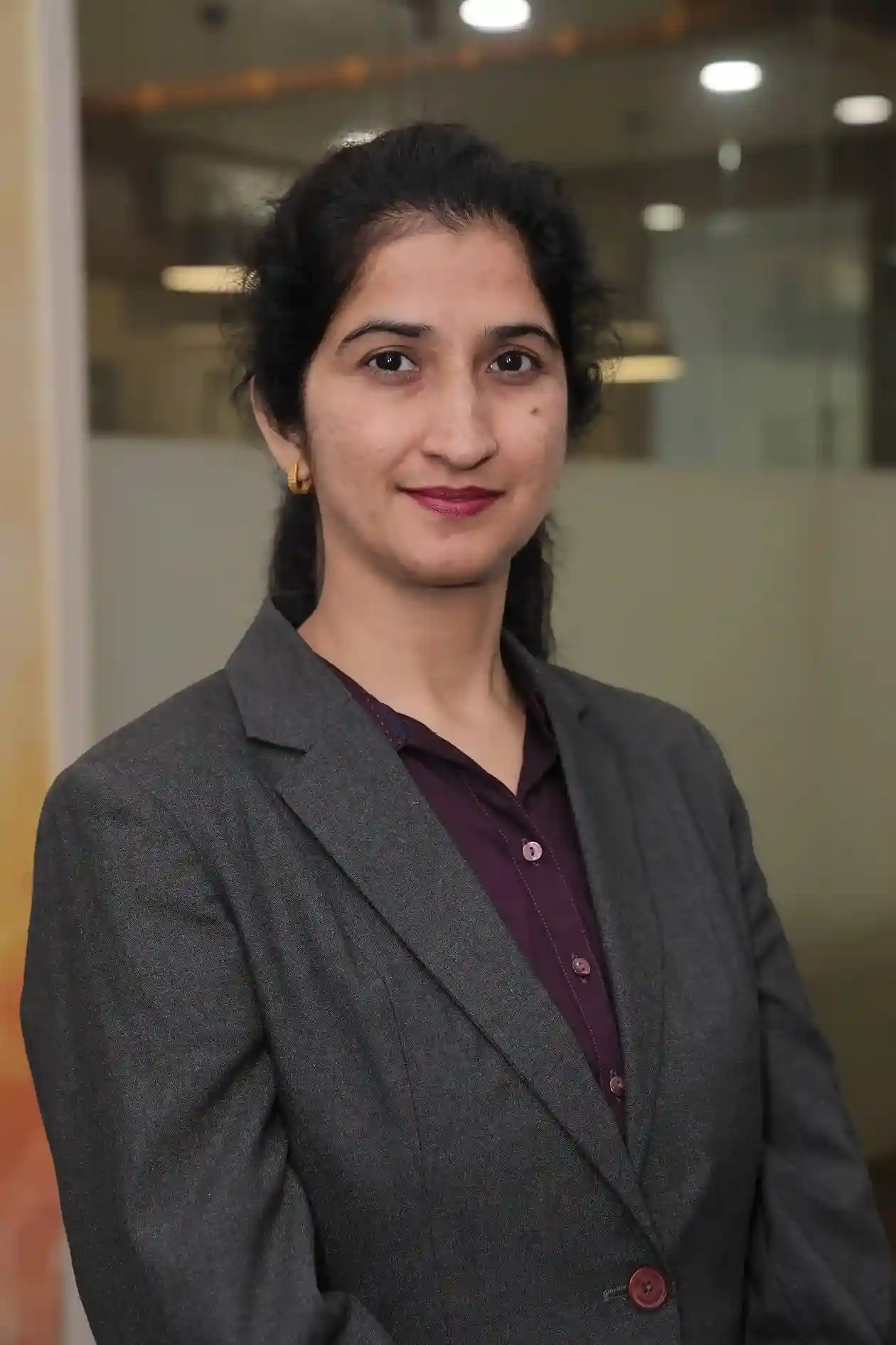 Kalpana Sharma, Head Legal of Bhatia Builders